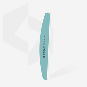 A nail file with a crescent shape and blue color, branded as STALEKS PRO. 2 working sides.
The grit value of 400.
The grit value of 3000