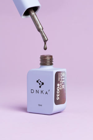 DNKa’ Cat’s Eye Silk 0035 gel polish