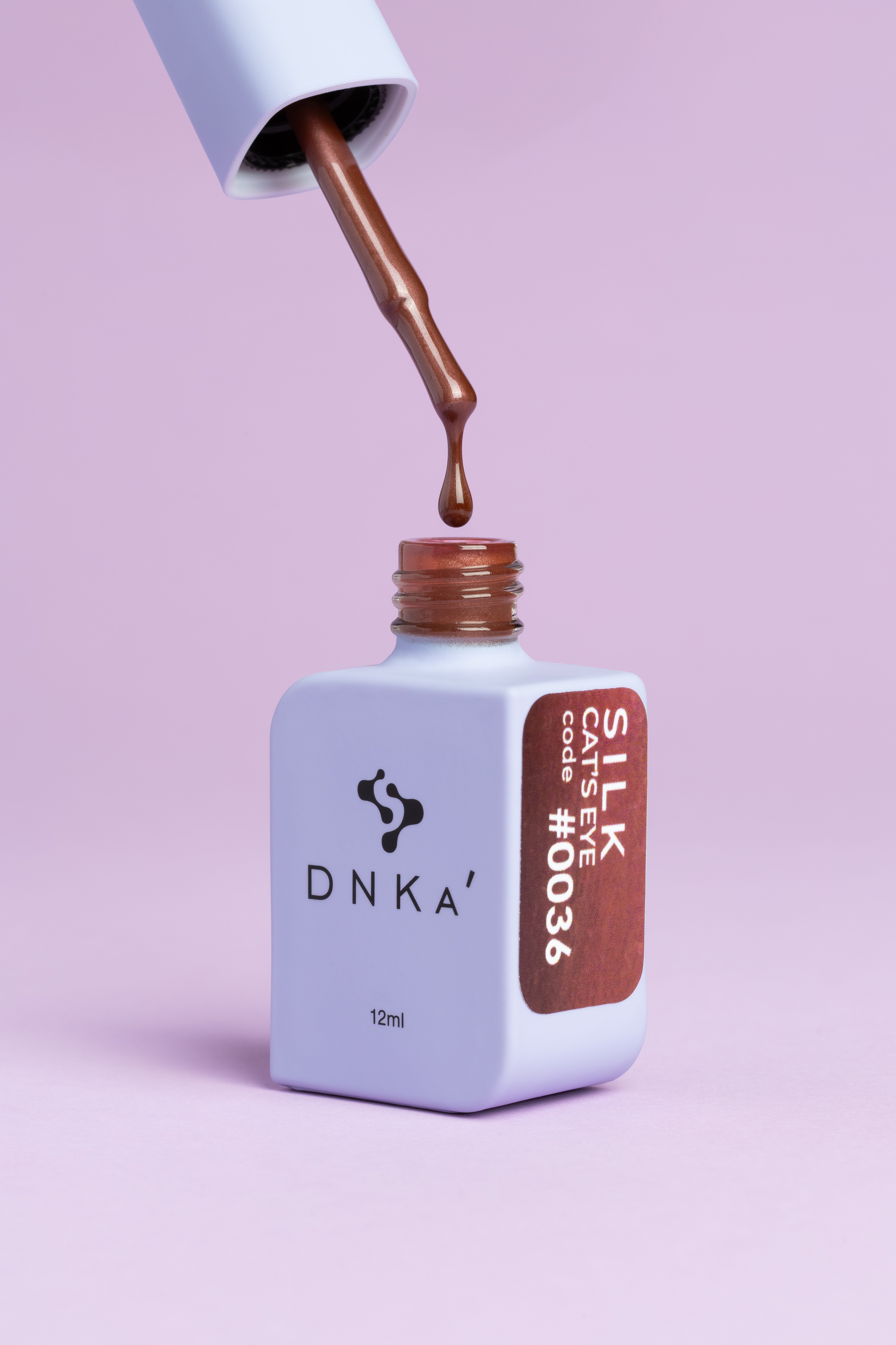 DNKa’ Cat’s Eye Silk 0036 gel polish