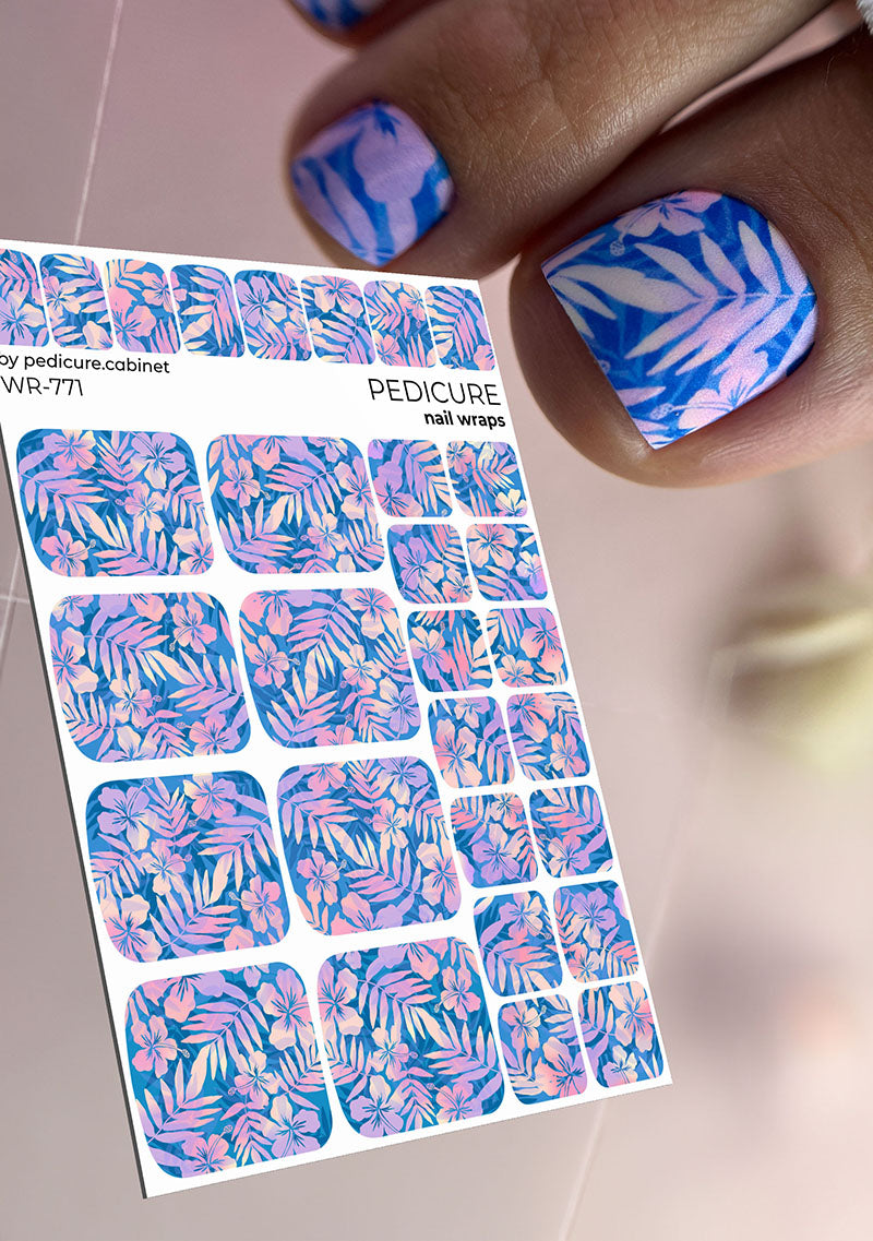 pedicure wraps with blue flowers