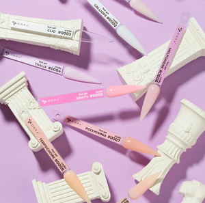 DNKa’ Fast Gel 0002 Calliope – pink gel bottles and brushes